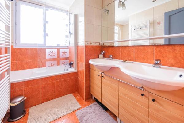 4 chambres, un cadre de vie idéal aux Clayes !
