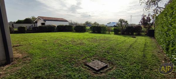 Location maison La Riviere : 971 € - AJP Immobilier Libourne