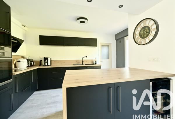 Maison à vendre 8 pièces 132 m² Villenoy