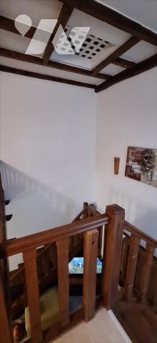 VIC-FEZENSAC, centre ville maison de maître de 300m² cour et terrasse.