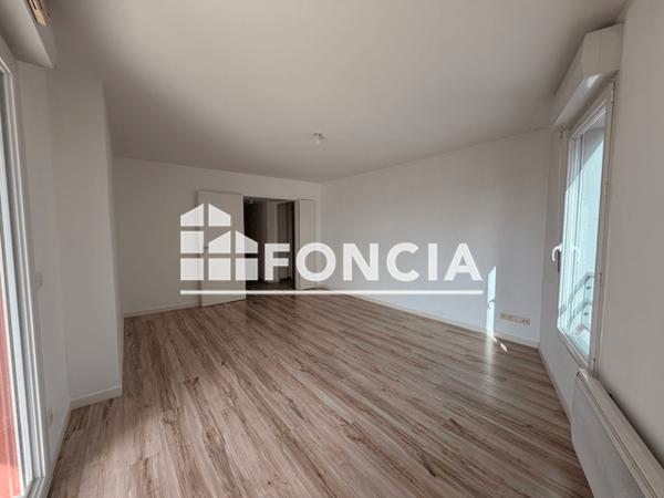 Location Appartement 3 pièces 71.37 m² - 66/68 AVENUE VICTOR CHATENAY Angers 49000