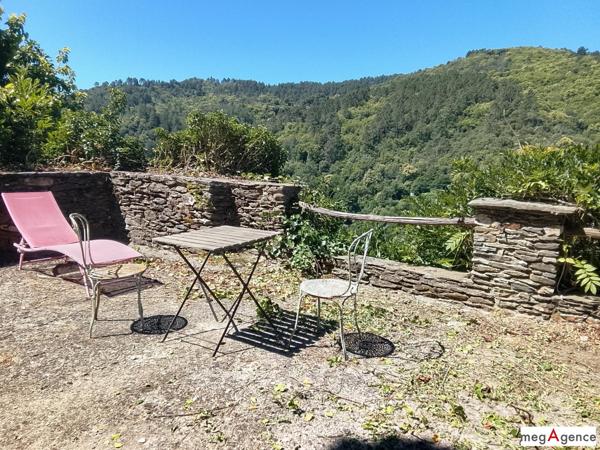 Maison à SAINT-ETIENNE-VALLEE-FRANCAISE, 48330 - 8 pièces 215m²
