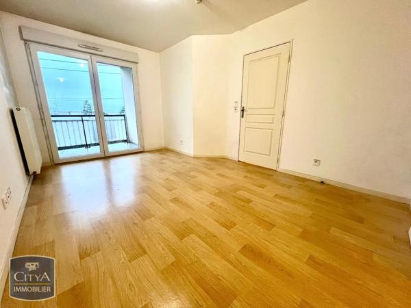 Appartement à louer 2 pièces 38.6m² Arpajon (91290)