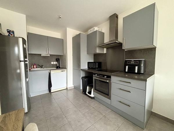 Appartement Pontault Combault 2 pièce(s) 41.7 m2