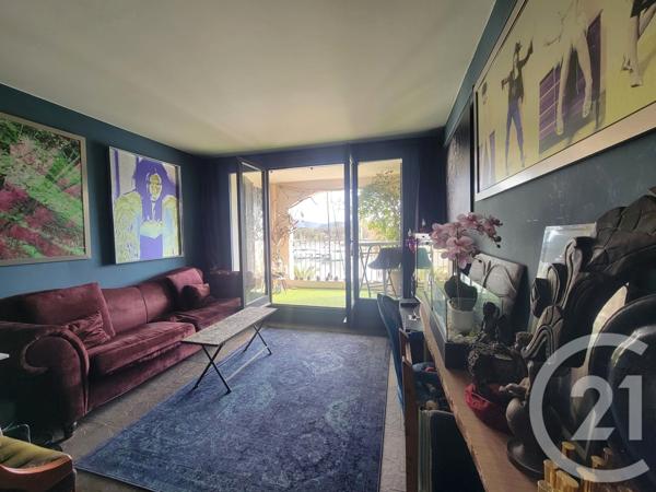 Appartement T2 à vendre  2 pièces - 51 m2 COGOLIN - 83