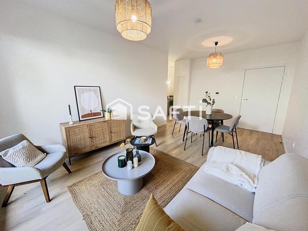 PROCHE METRO LIGNE 14 - LUMINEUX - TERRASSE ET JARDIN