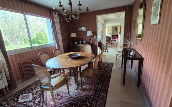 Maison à vendre    7 pièces • 187 m2 Saint-Pierre-lès-Elbeuf