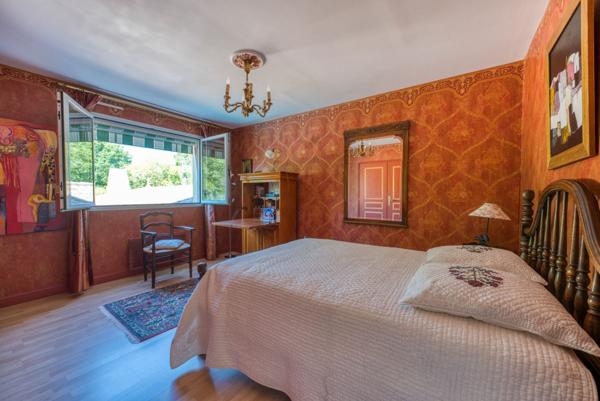 Maison d’exception avec 4 suites parentale piscine et prestations haut de gamme