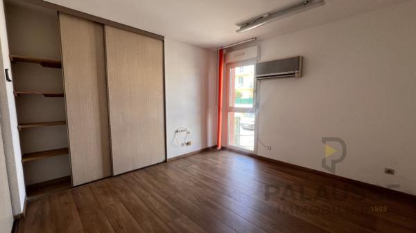 172 m² – 1er étage entier – bureaux + potentiel 3 logements