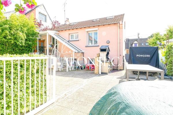 Maison à vendre 7 pièces 134 m² Taverny