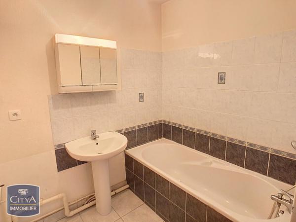 Appartement à louer 2 pièces 45.78m²