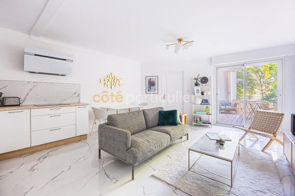 Vente
                Appartement62 m² - 3 Pièces -
                    NANTES (44000)