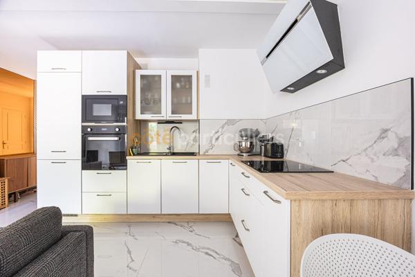 Vente
                Appartement62 m² - 3 Pièces -
                    NANTES (44000)
