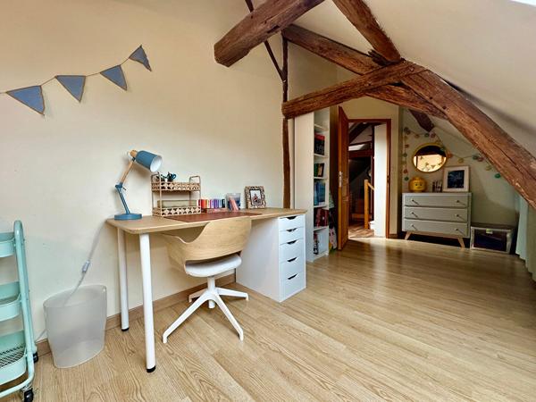 À vendre Maison de ville à Saint-Jean-de-Braye, proche des commerces, écoles et transports