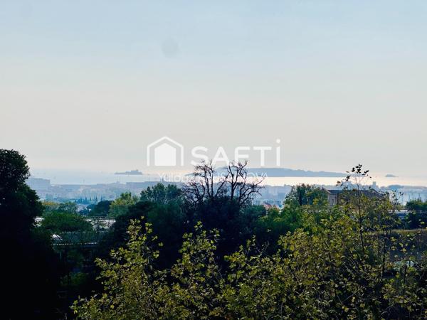 APPARTEMENT T4 TRAVERSANT AU CALME + LE GARAGE + LA CAVE