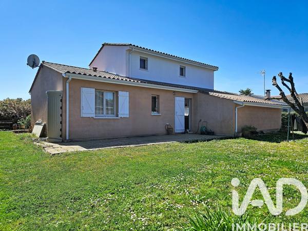 Maison à vendre 5 pièces 133 m² Saint-Médard-en-Jalles