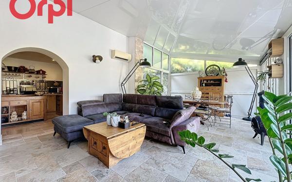 Maison à vendre    6 pièces • 156 m2 Saint-Mandrier-sur-Mer