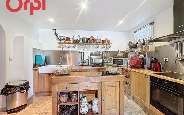 Maison à vendre    6 pièces • 156 m2 Saint-Mandrier-sur-Mer