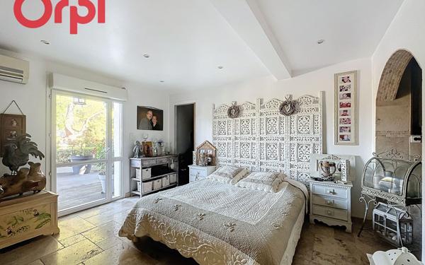 Maison à vendre    6 pièces • 156 m2 Saint-Mandrier-sur-Mer