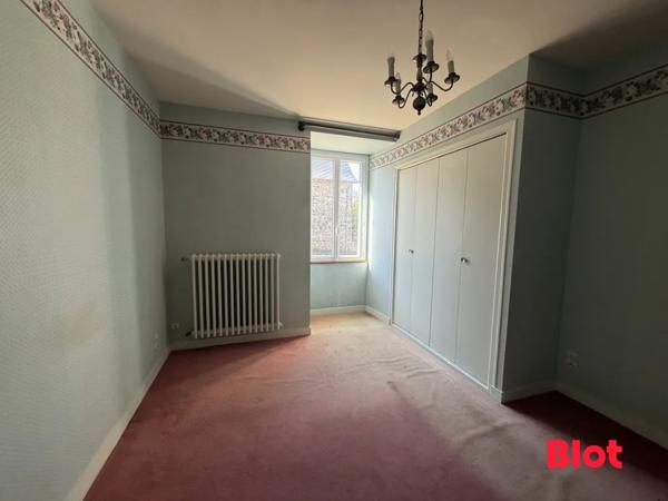 Maison 6 pièce(s)