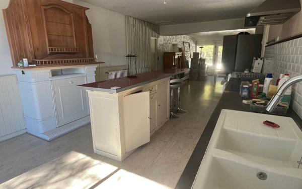 Maison à vendre    9 pièces •  Arvert