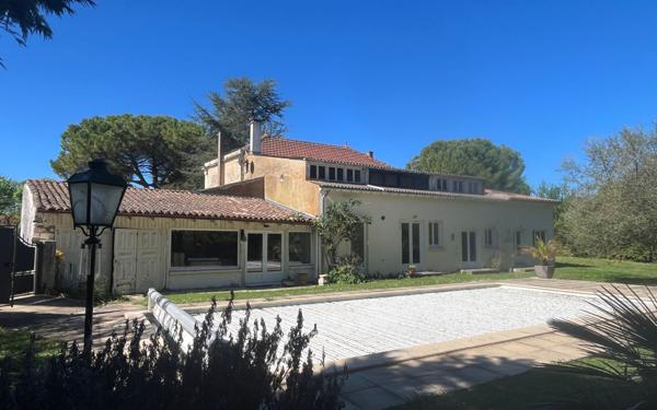 Maison à vendre    9 pièces •  Arvert