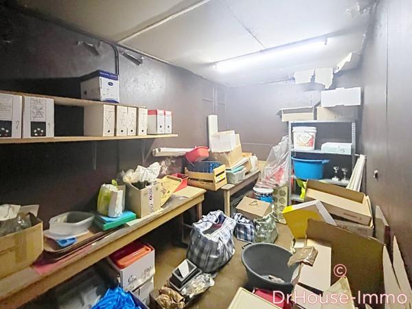 Immeuble à vendre 15 pièces de 300 m²
