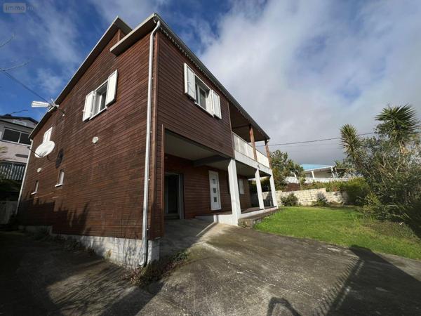 Maison à vendre à La-Plaine-Des-Cafres à la Réunion (97418), ref : 97405/58
