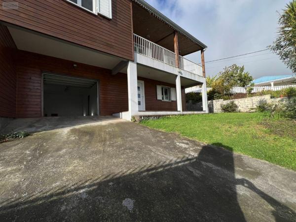 Maison à vendre à La-Plaine-Des-Cafres à la Réunion (97418), ref : 97405/58