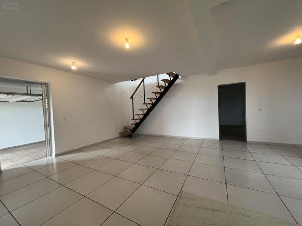 Maison à vendre à La-Plaine-Des-Cafres à la Réunion (97418), ref : 97405/58