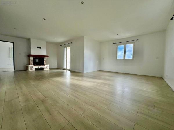 Maison à vendre à La-Plaine-Des-Cafres à la Réunion (97418), ref : 97405/58