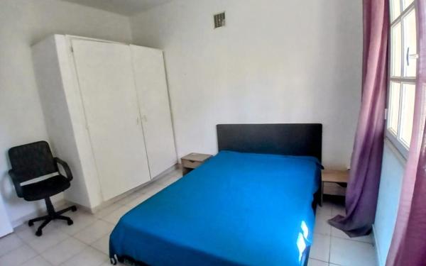 Maison à vendre    8 pièces •  Le Tampon