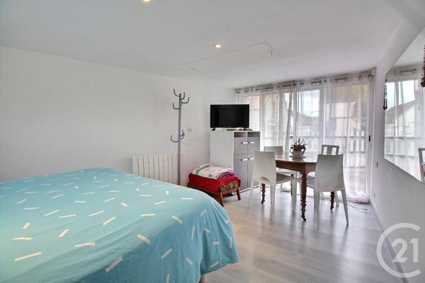 Maison à vendre  8 pièces - 144 m2 SEZANNE - 51