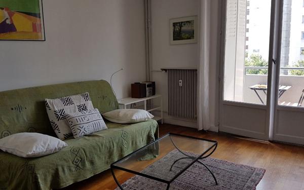 Appartement à louer    1 pièce •  Lyon 7