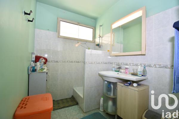 House for sale 5 rooms 105 m² Baye