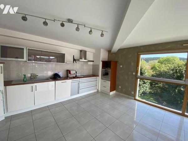 APPARTEMENT TYPE T 5 A DOUBS