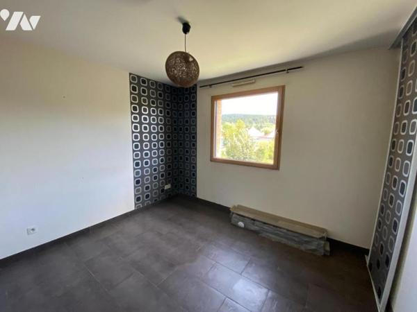 APPARTEMENT TYPE T 5 A DOUBS