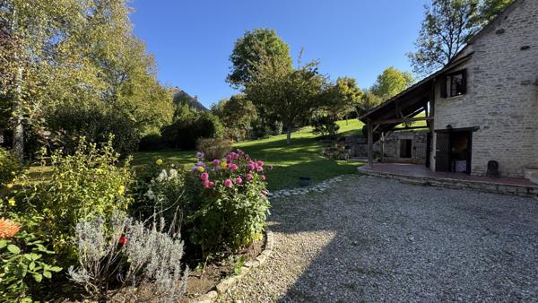 Joux-la-Ville (89440) Maison 4 chambres Val De Mâlon Bourgogne Yonne 162.000 €