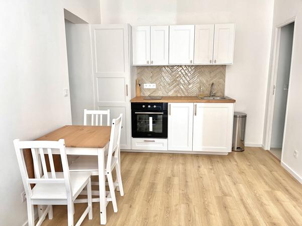 Rians (83560) Appartement T3 meublé RDC