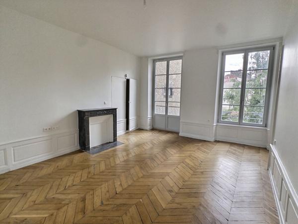 Appartement Clermont Ferrand 2 pièce(s) 47 m2