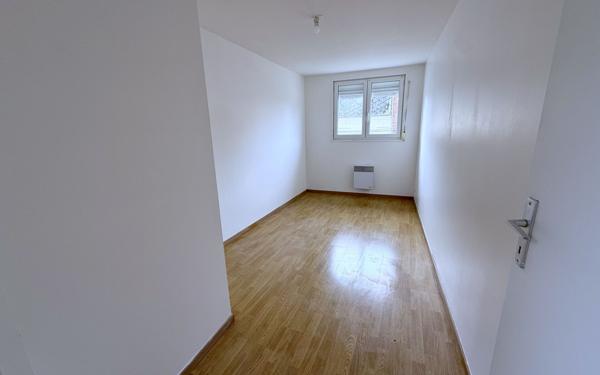 Maison à louer    4 pièces •  La Fère