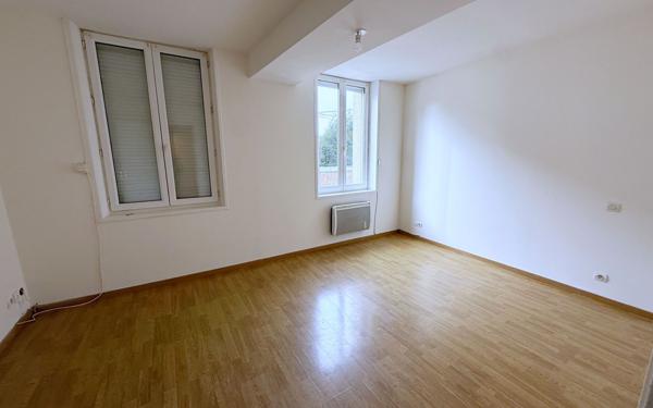 Maison à louer    4 pièces •  La Fère