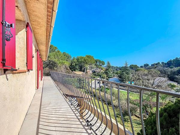 Vente Villa 9 pièces 236 m2 à Mougins