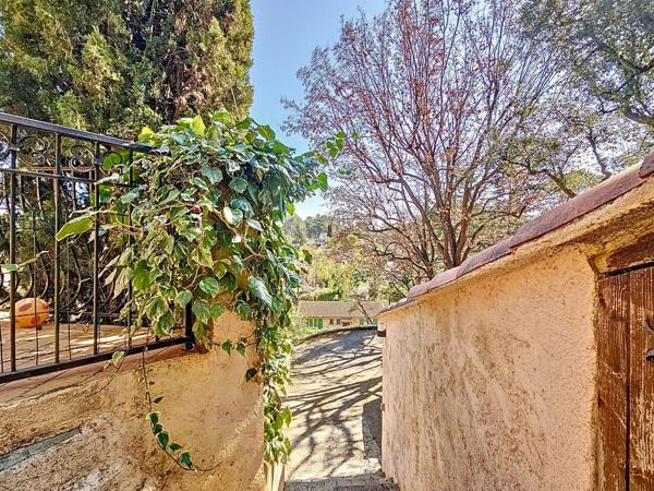 Vente Villa 9 pièces 236 m2 à Mougins