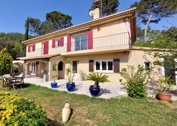 Vente Villa 9 pièces 236 m2 à Mougins