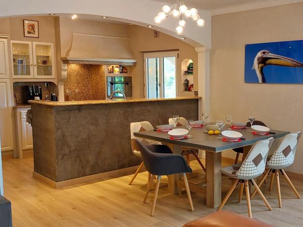 Vente Villa 9 pièces 236 m2 à Mougins