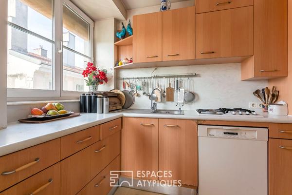 Appartement bourgeois en dernier étage avec vue dégagée
