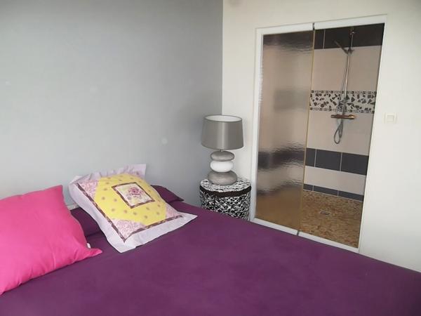 CONTEMPORAINE 4 CHAMBRES, PROCHE DES COMMETCES