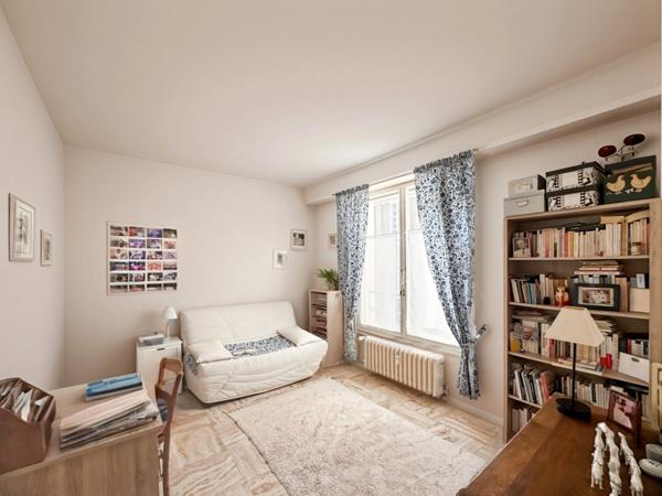 Appartement Type 4 130 m2 de standing avec ascenseur et garage au pied du château et proche de la gare d'Angers