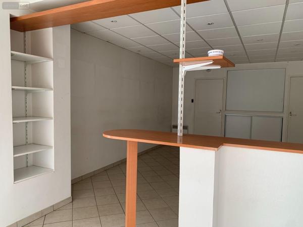 Local professionnel à louer à Saint-Gilles en Ille-et-Vilaine (35590), ref : 050/138